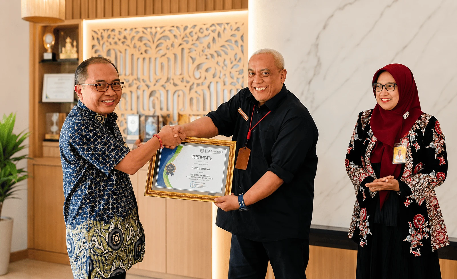 RSUD Genteng Kembali Raih Penghargaan BPJS Kesehatan sebagai Rumah Sakit Tipe C Berkomitmen Tahun 2026